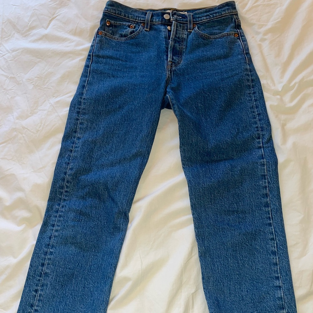 Levi's wedgie straight, high waisted jeans, size 27